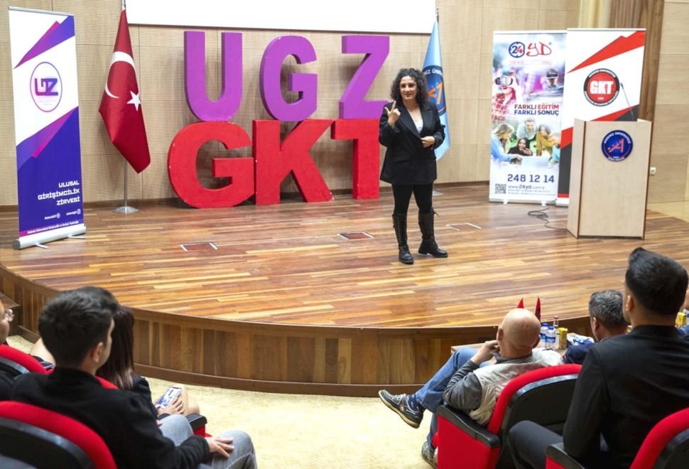 Akdeniz Üniversitesi’nde Gençlere Motivasyon