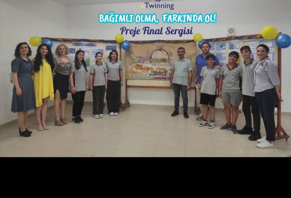Öğrenciler teknoloji bağımlılığını gündeme getirdi