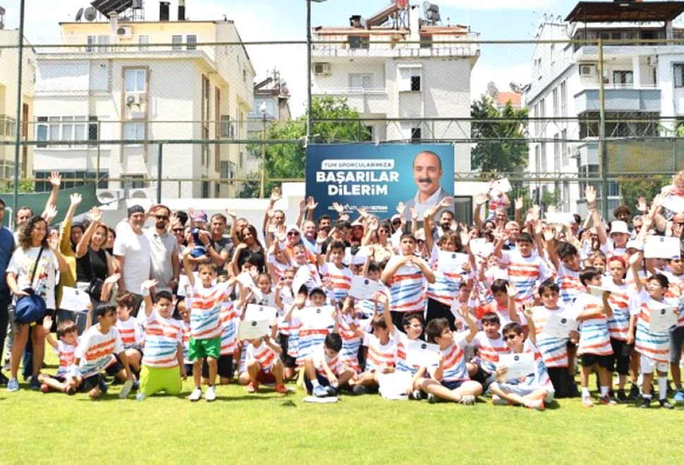 Sporculara sertifikaları verildi