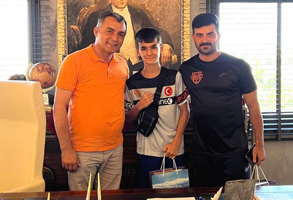 Şampiyondan Kara’ya ziyaret