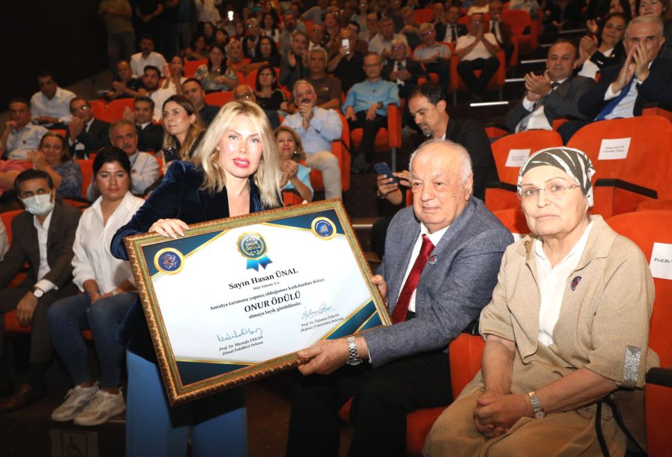Akdeniz Üniversitesi Ziraat Fakültesinde 40. yılda vefa buluşması