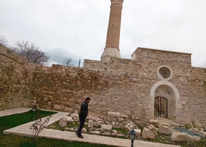 Korkuteli’nde Alaaddin camii İnanç turizmine açıldı