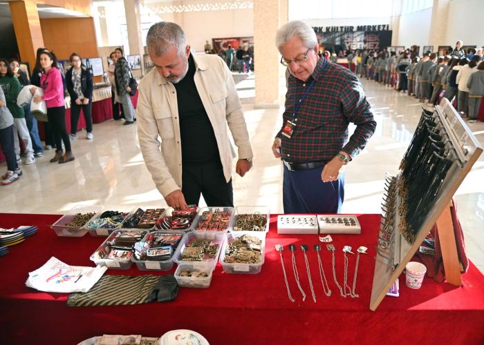 GEZİCİ ÇANAKKALE MÜZESİNE YOĞUN İLGİ