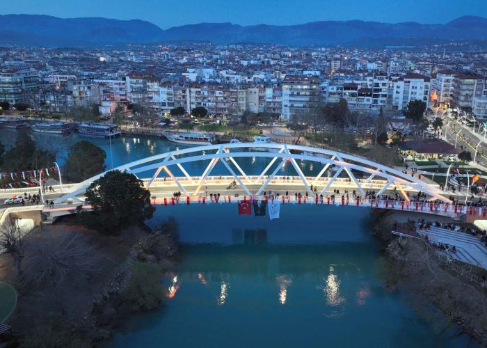 MANAVGAT YENİ KÖPRÜSÜNE KAVUŞTU