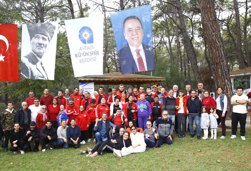 Büyükşehir Gençlik Kampı  özel misafirlerini ağırladı