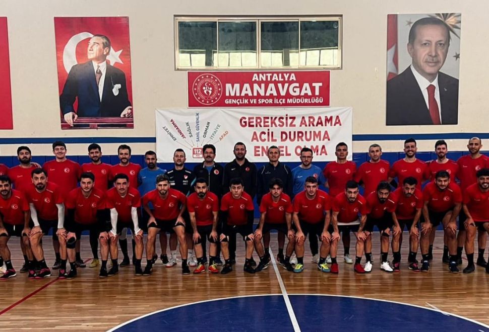İşitme Engelliler Futsal Erkek ve Kadın Milli Takımlarımız Manavgat 'taki hazırlıklarını tamamladı