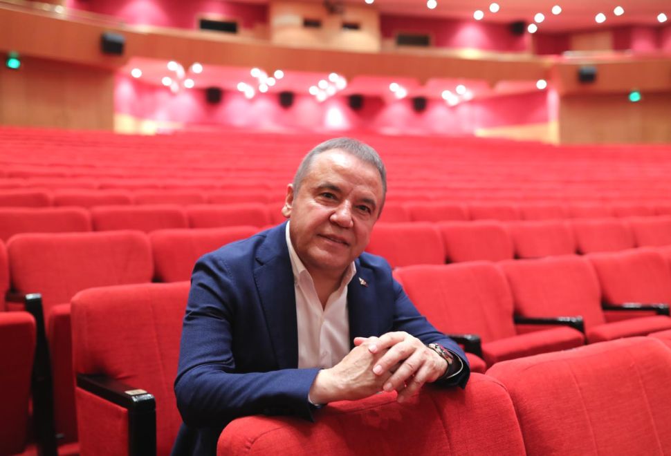 Böcek: “Antalya’ya Opera Binası Yapacağız”