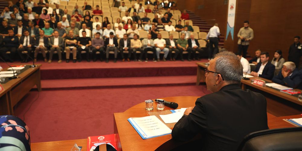 Döşemealtı’nda Meclis toplantısı gerçekleştirdi