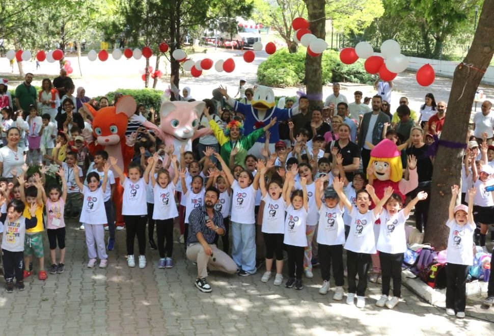 Akdeniz Üniversitesi’nde Festival Gibi Şenlik