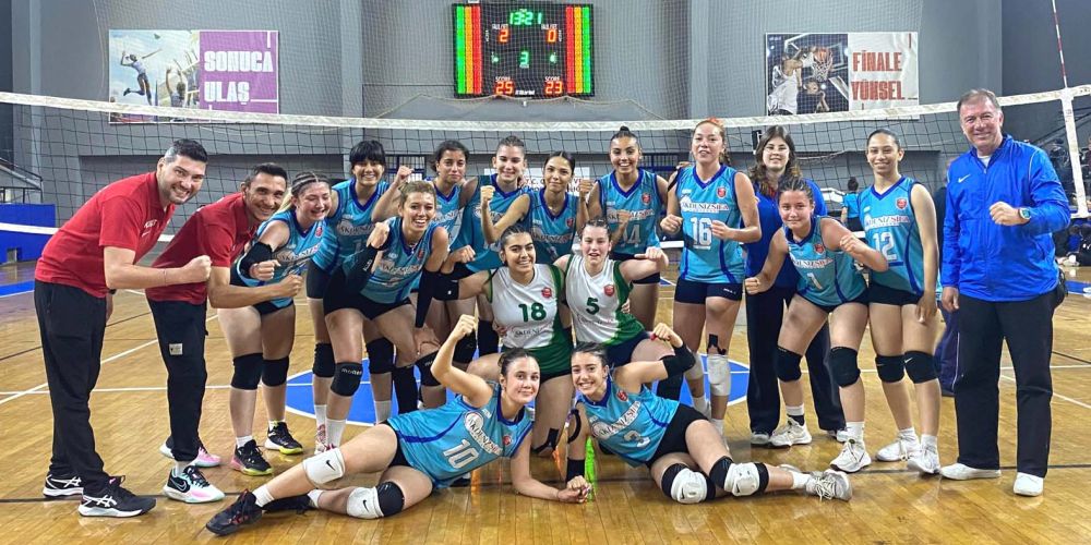 Kepez Voleybolundan 2'inci Lig'e 'Merhaba' 