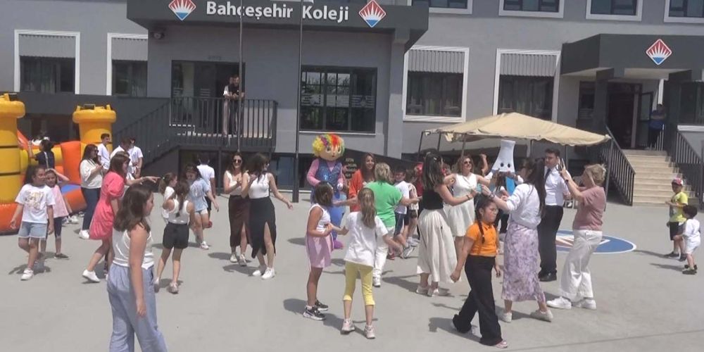 Bahçeşehir Koleji’nden 10. Geleneksel Bahar Şenliği