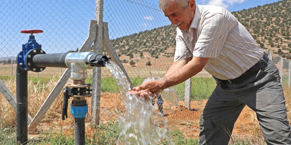 Arıtma suyu kurak ovaya can verdi