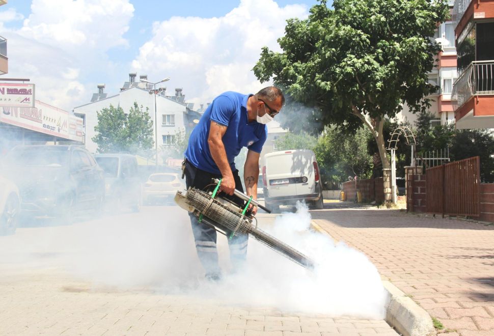 Büyükşehir vektörle mücadele çalışmasını aralıksız sürdürüyor