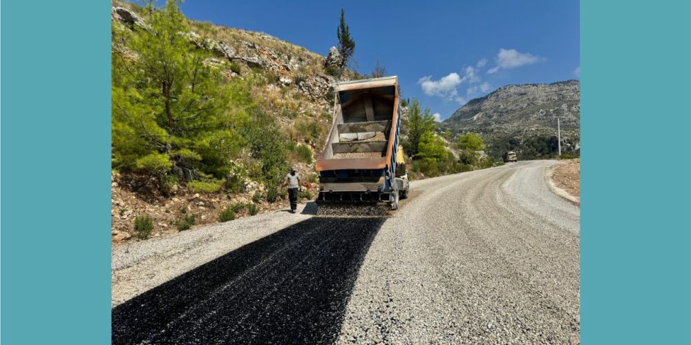 Manavgat Yaylaalan grup yolunda asfalt çalışması